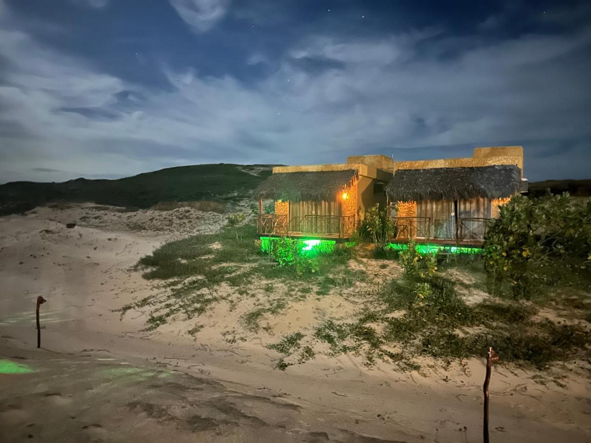 Bangalo Encantador Praia Da Baleia Итапипока Екстериор снимка
